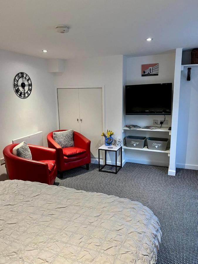 Hotel Basement Studio By The Bay Morecambe Esterno foto